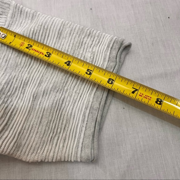 MM LaFleur The Coleman Top Short Sleeve Knitted Gray Ivory Textured Stripe Sz XS - Picture 7 of 11